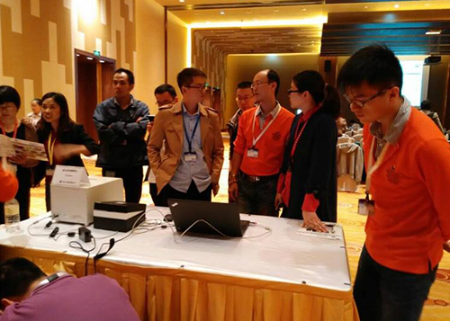 Industrial color science and material aging training